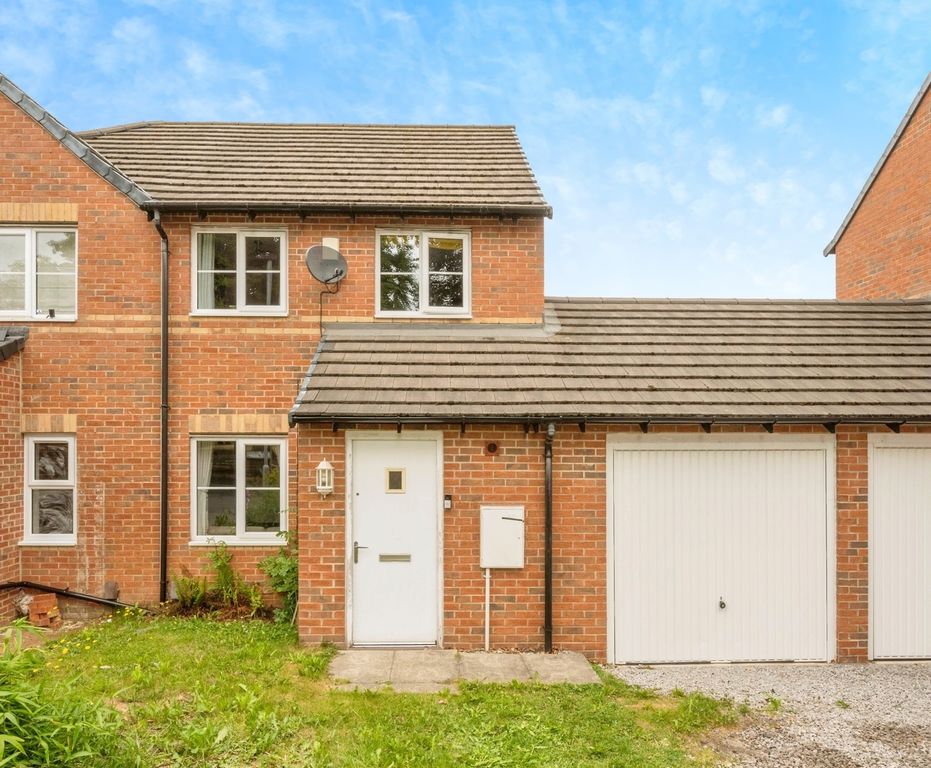Property photo 1 of 18
