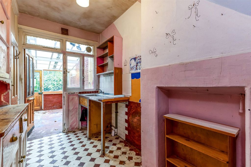 Property photo 3 of 12 Picture No. 06