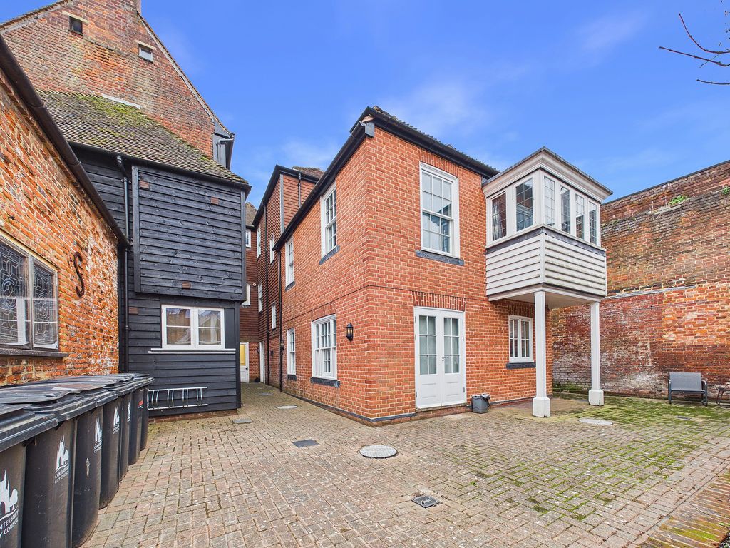 Property photo 1 of 7 1 Bedroom Apartment For Rent