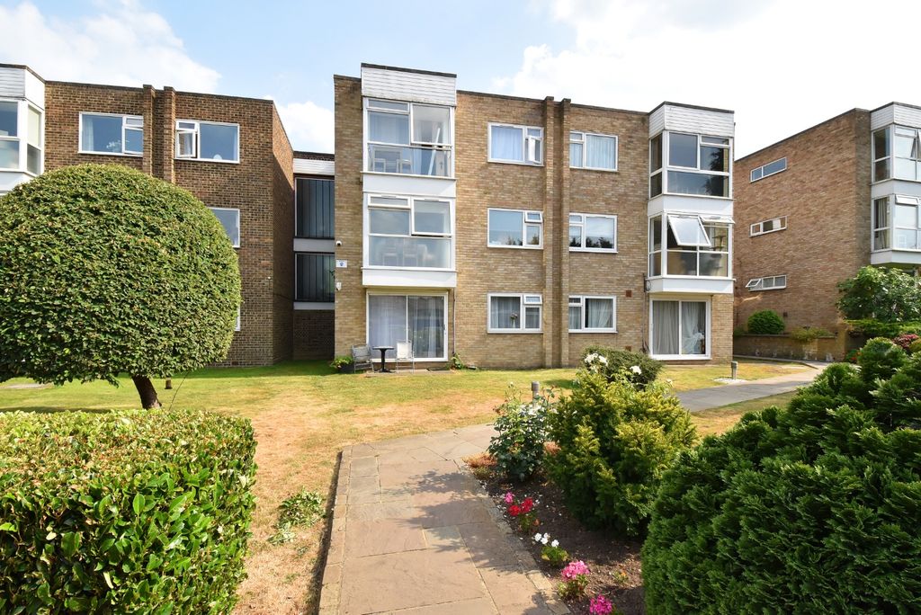 Property photo 1 of 13 5357951