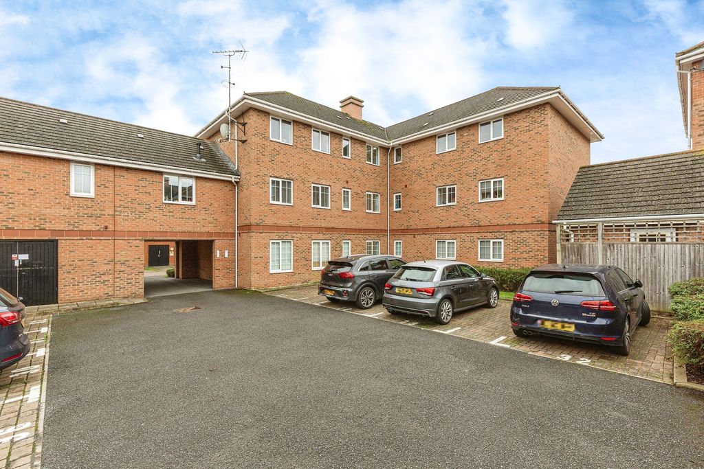 Property photo 2 of 10