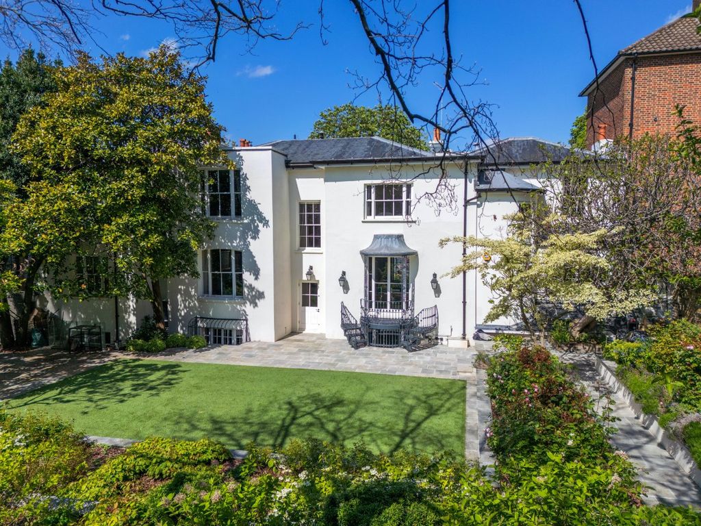 Property photo 2 of 26 Picture No. 32