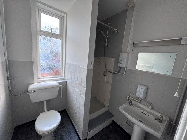 Property photo 3 of 3 Shower Room