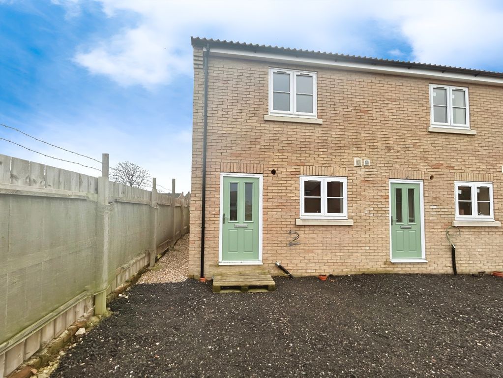 Property photo 1 of 11 3708810