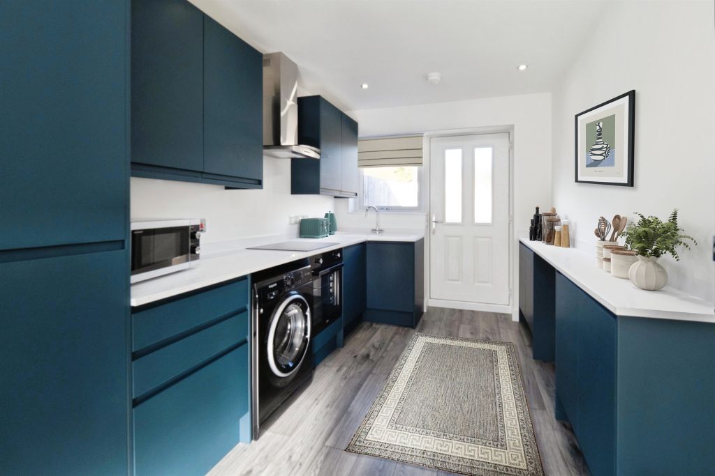 Property photo 2 of 9