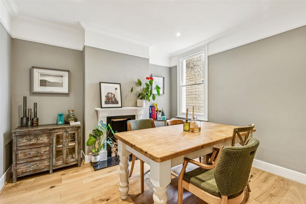 Property photo 3 of 17 Hearne Road, W4 - For Sale