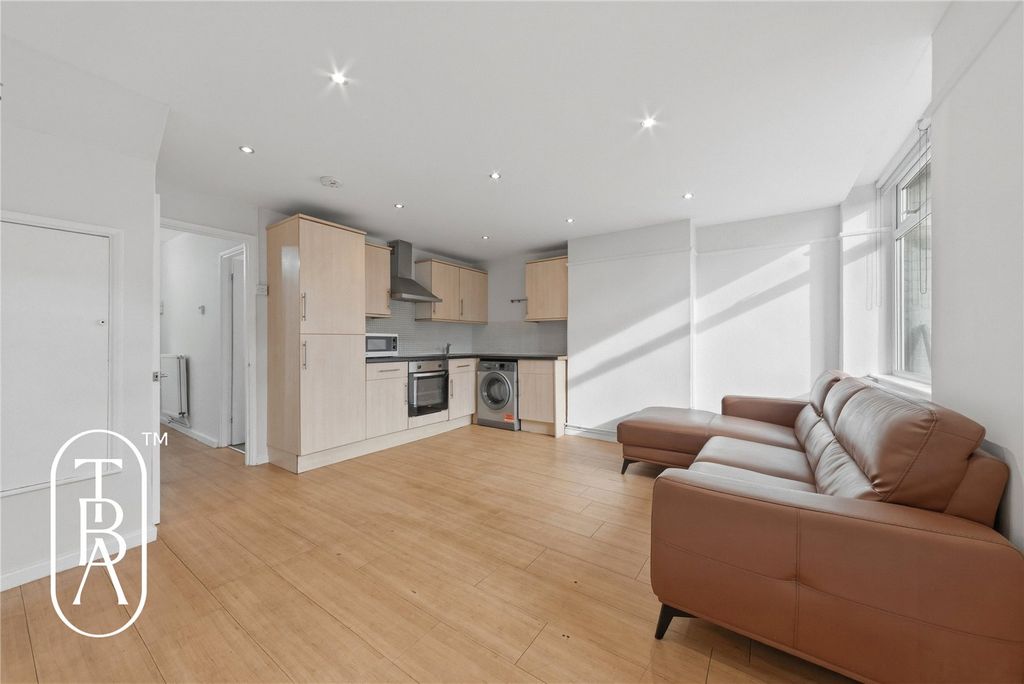 Property photo 1 of 16 Picture No. 07