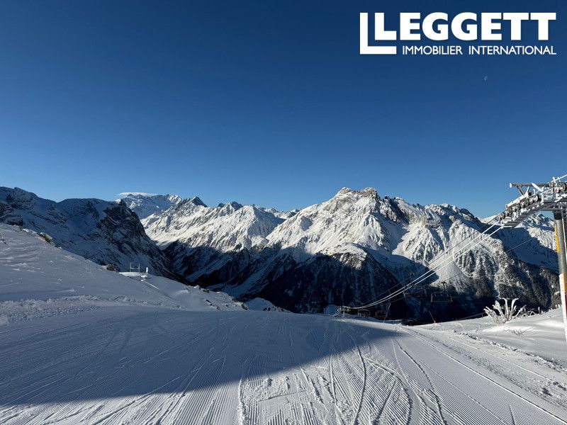 Property photo 3 of 5