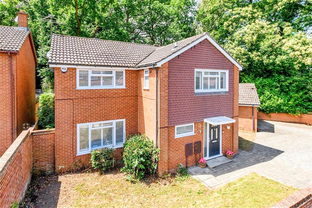 Property photo 1 of 16 External (Web)