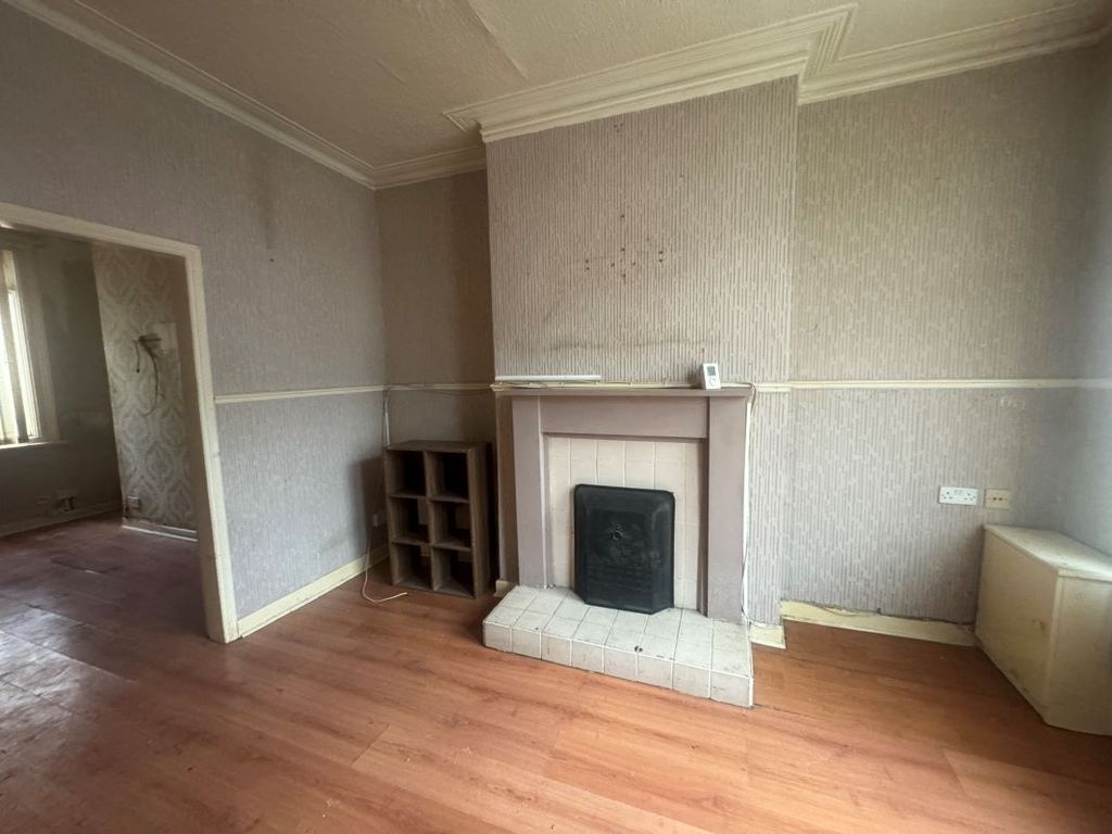 Property photo 3 of 9