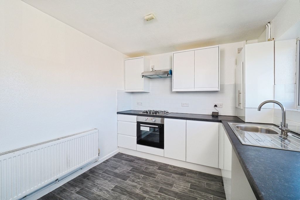 Property photo 2 of 19 Pbox-Img.Jpg