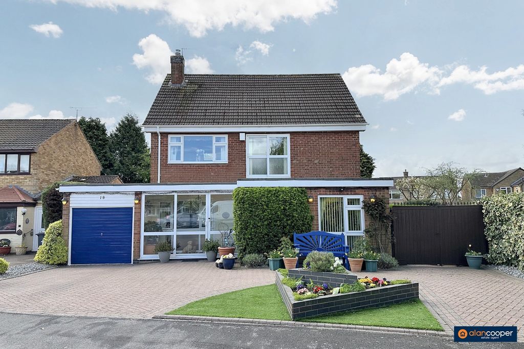 Property photo 1 of 36 4139753