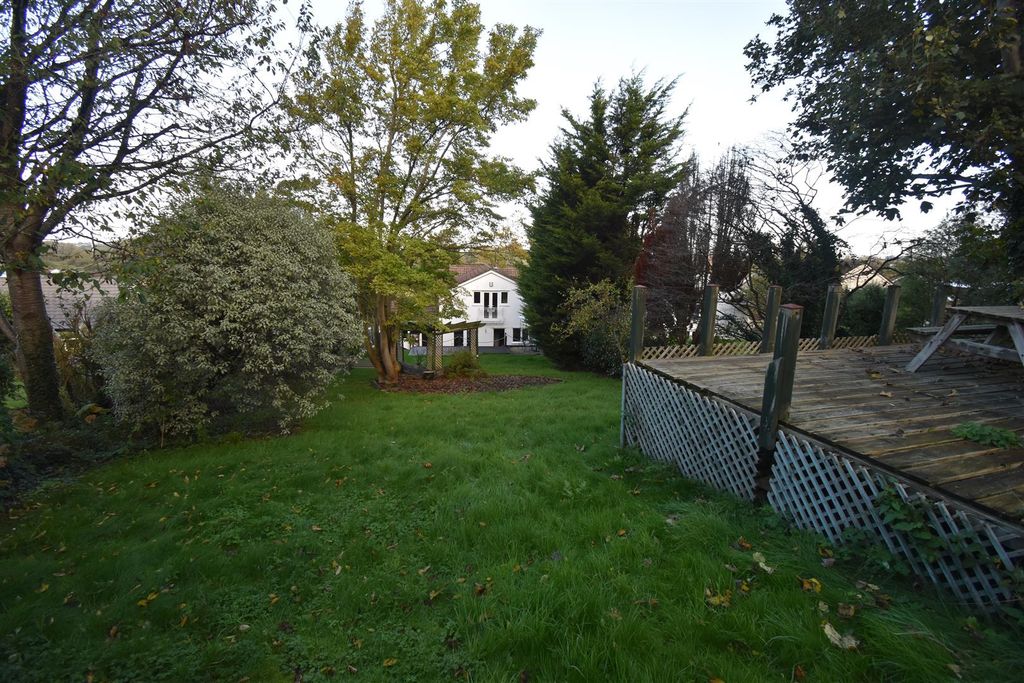 Property photo 1 of 22 Garden 4.Jpg