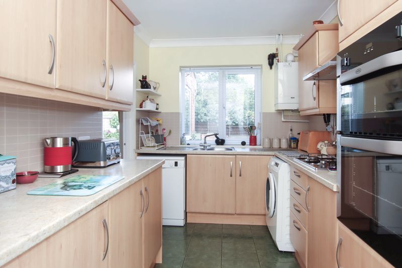Property photo 3 of 14 Photo 9