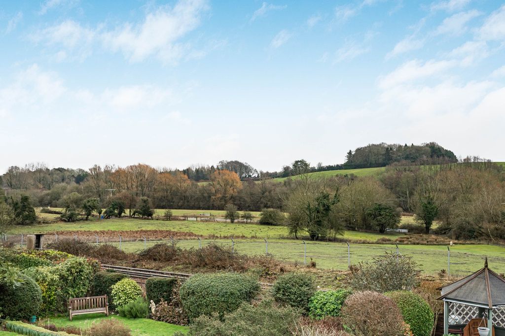 Property photo 2 of 21 Picture No. 36