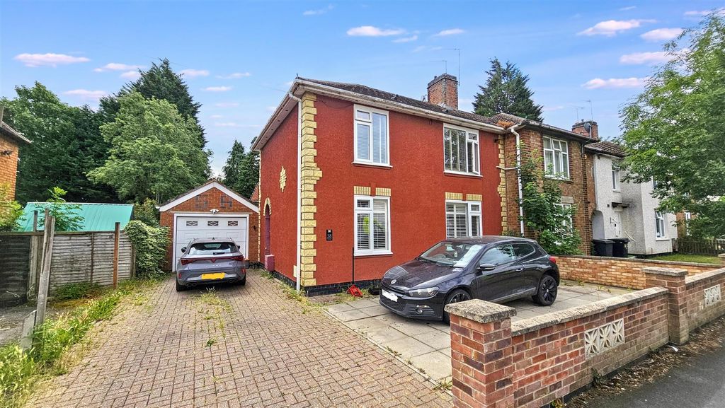 Property photo 1 of 13 1000006422.Jpg