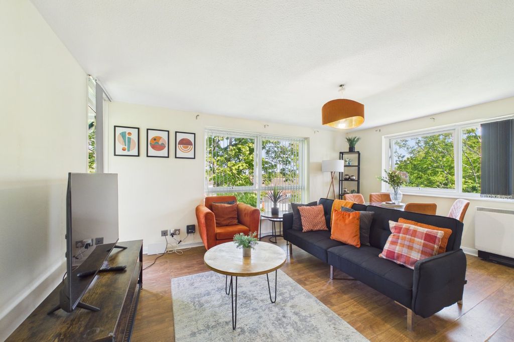 Property photo 3 of 9 Picture No. 10