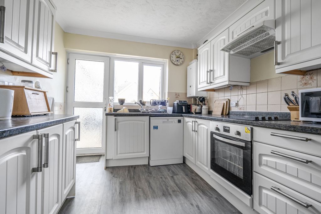 Additional image 5 of 3 bed detached bungalow for saleThe Retreat, Birchington CT7