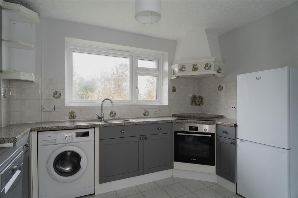 Property photo 2 of 18 6.Jpg