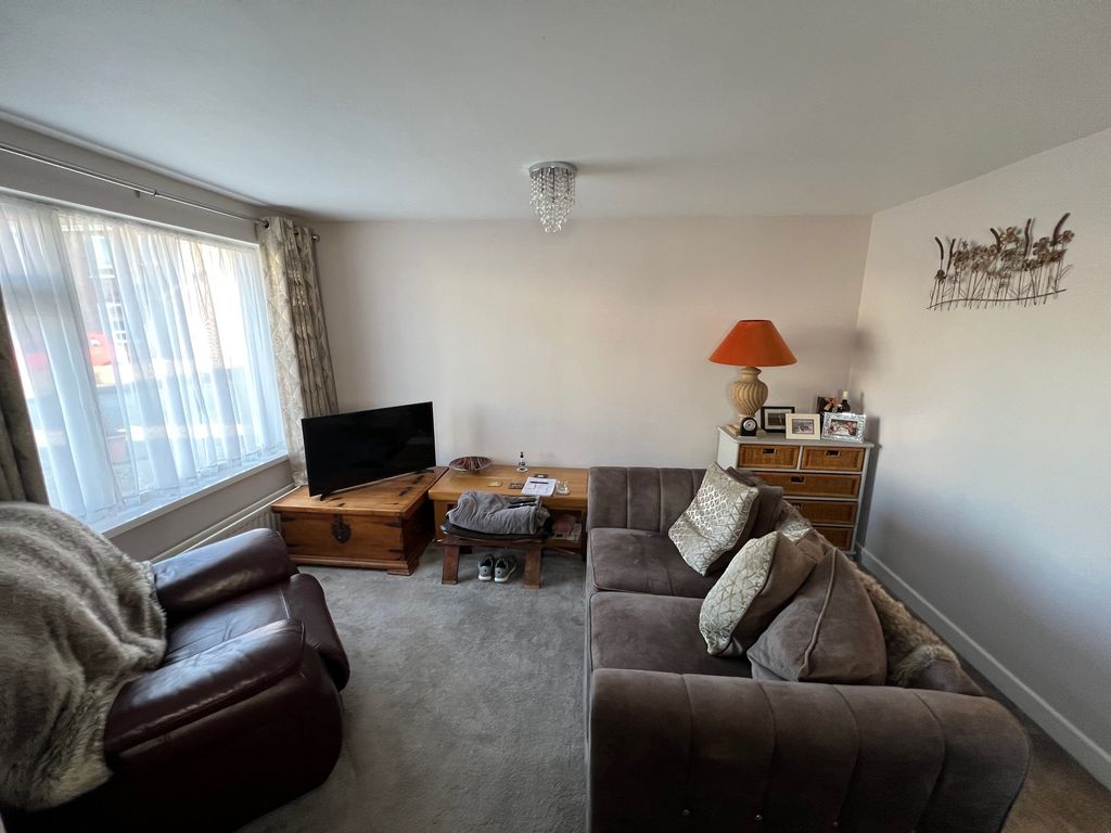 Property photo 3 of 16 Img_8684