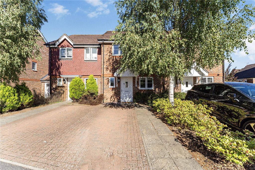 Property photo 1 of 17 Picture No. 23