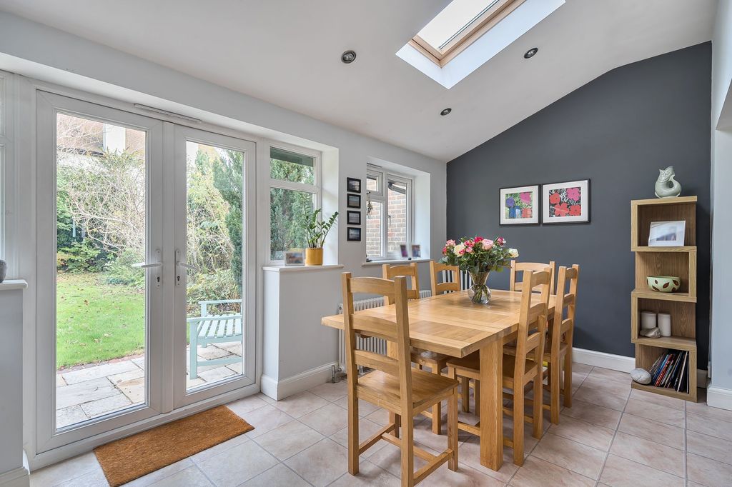 Property photo 3 of 26