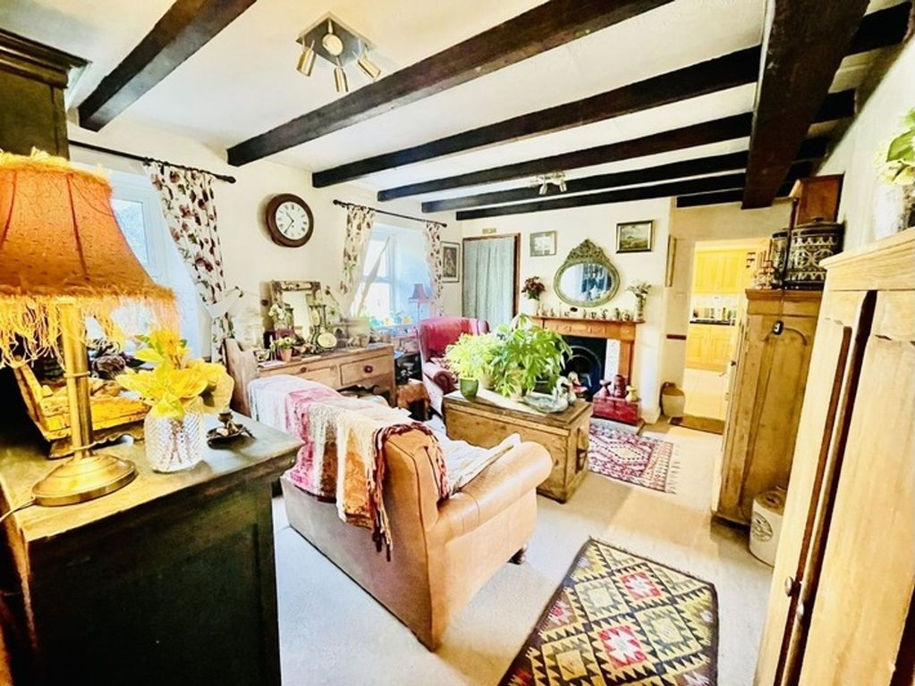 Property photo 3 of 18