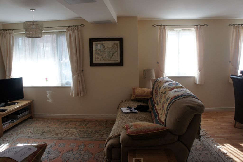 Property photo 3 of 9 Gallery