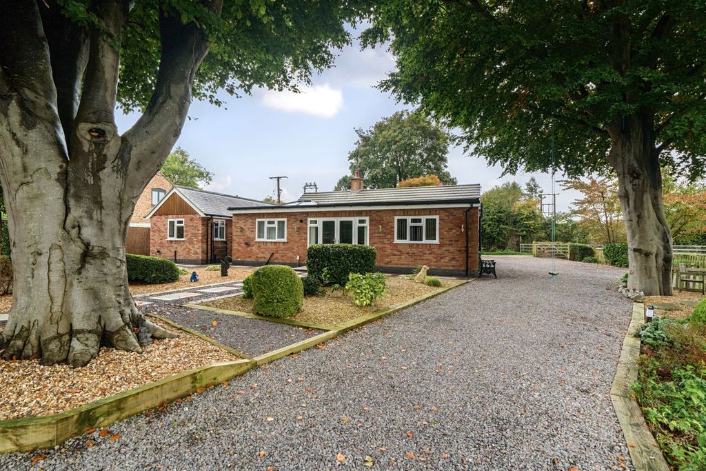 Property photo 3 of 45