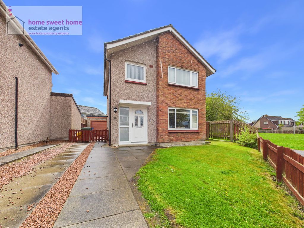 Property photo 1 of 32