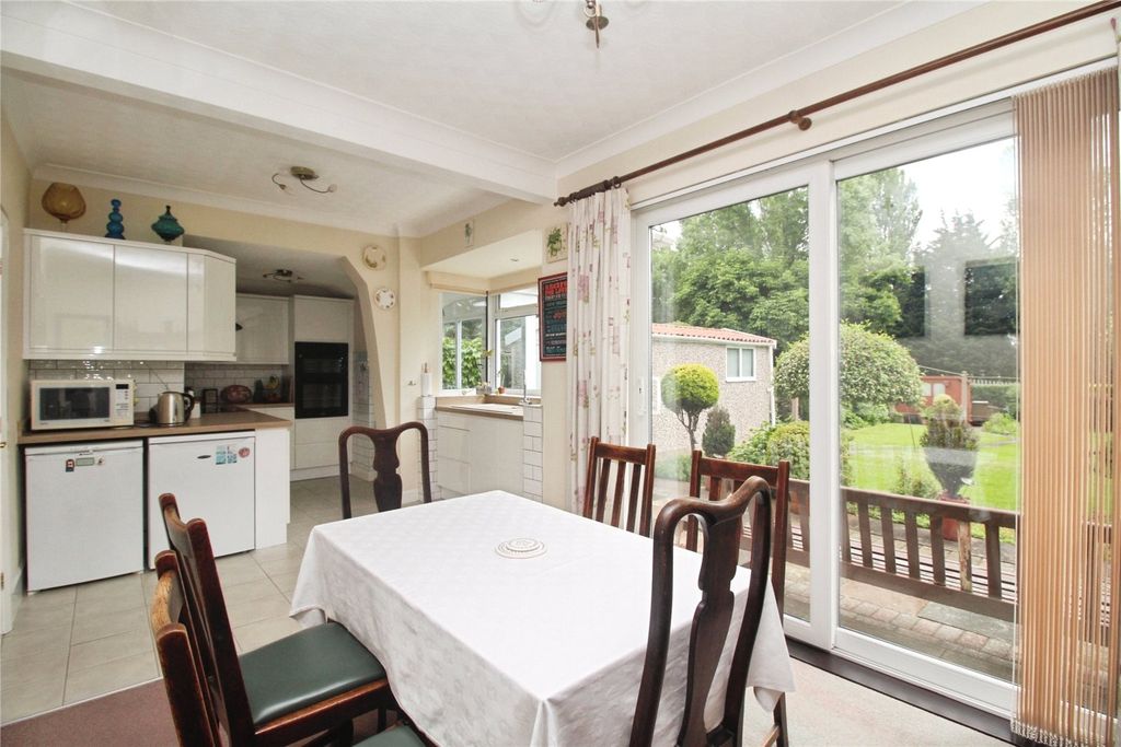 Property photo 3 of 14 Picture No. 02