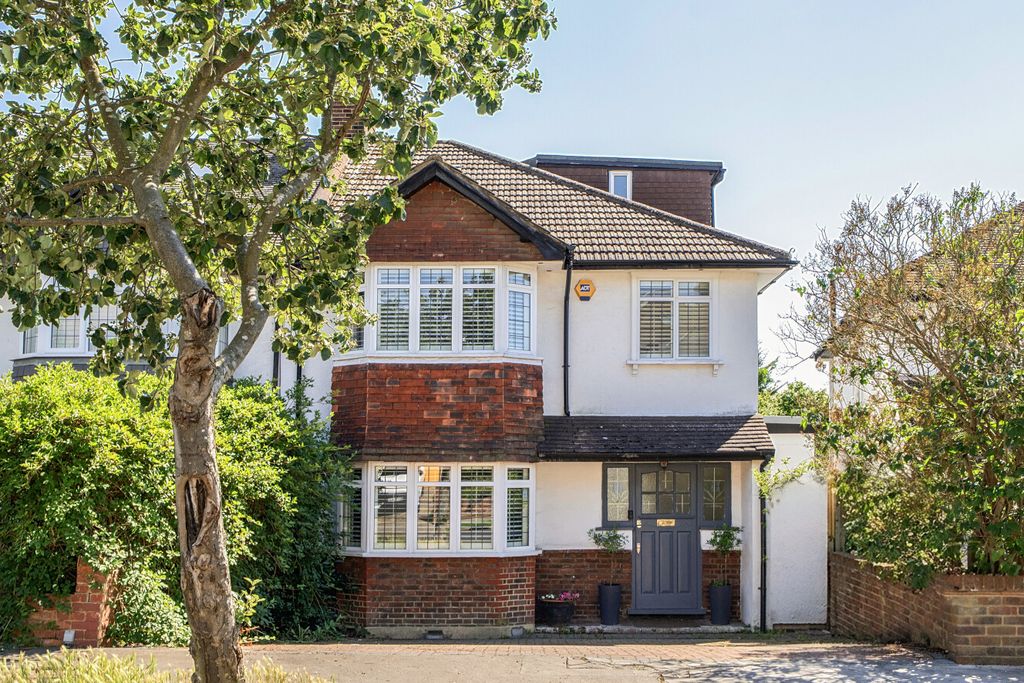 Property photo 2 of 16 1-6A4248d5B9719-1...