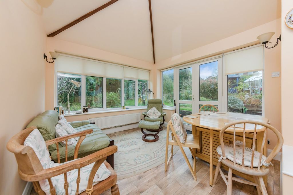 Property photo 3 of 18