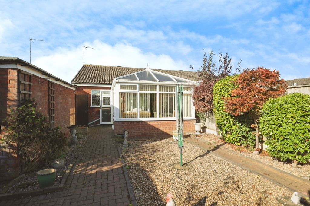 Property photo 2 of 15