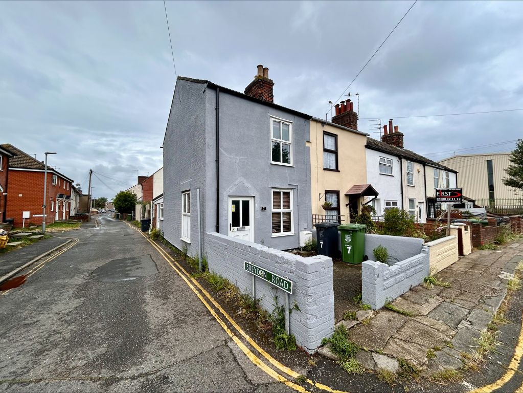 Property photo 1 of 11