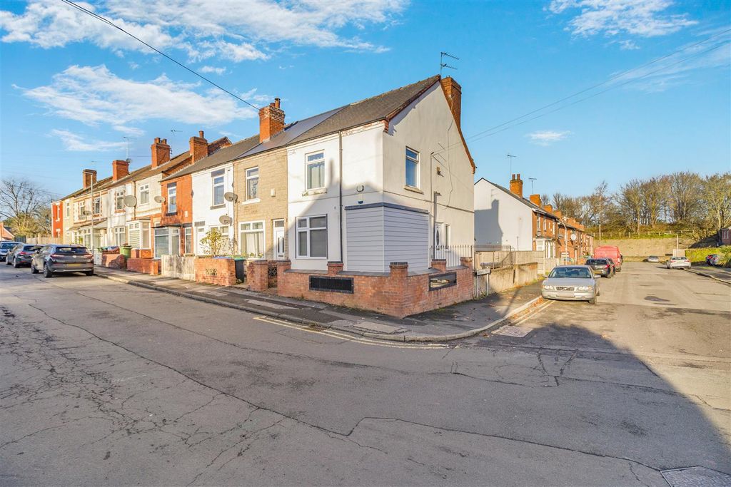 Property photo 1 of 10 8671520-Exterior02.Jpg