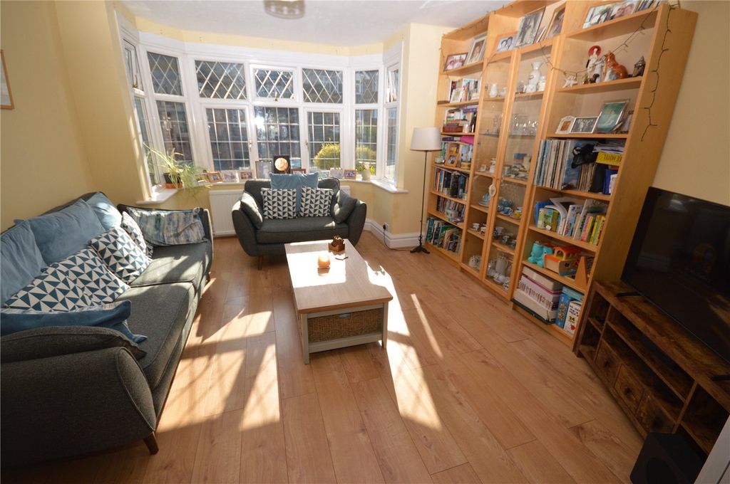 Property photo 2 of 16 Picture No. 08