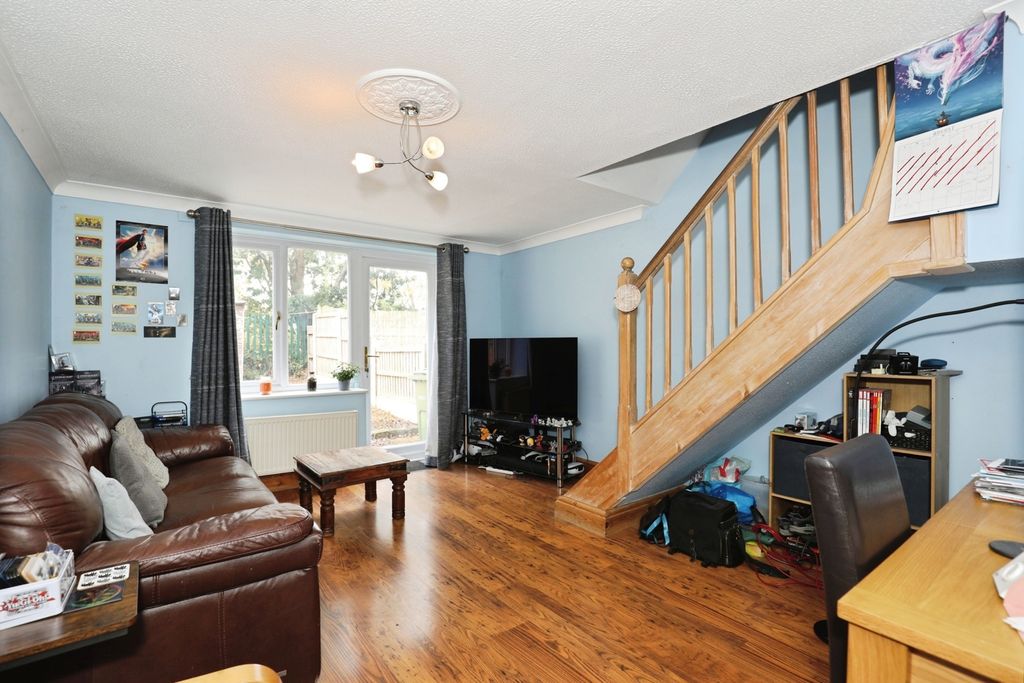 Property photo 2 of 18 Pbox-Img.Jpg