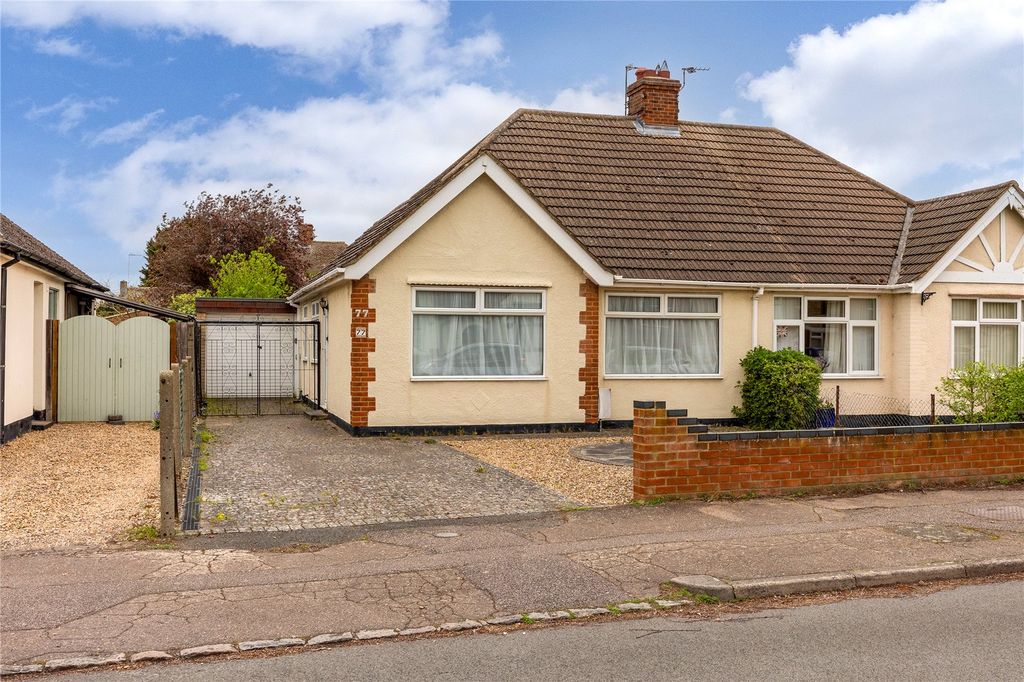 Property photo 1 of 20 Picture No. 08