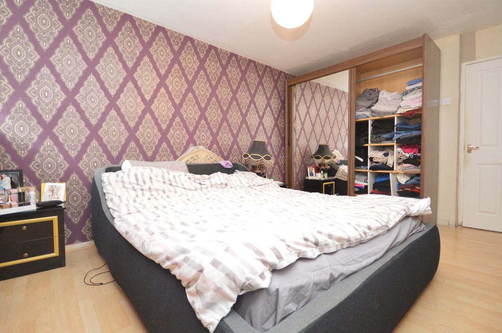 Property photo 3 of 14 Dsc 0029