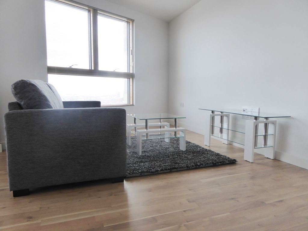 Property photo 2 of 6 Sitting Room