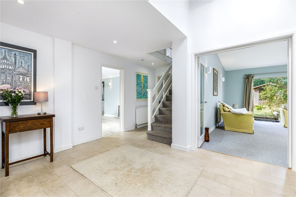 Property photo 3 of 11 Picture No. 06