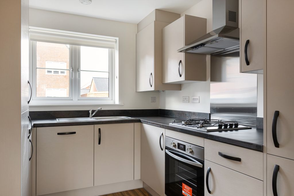 Property photo 3 of 11 Photo