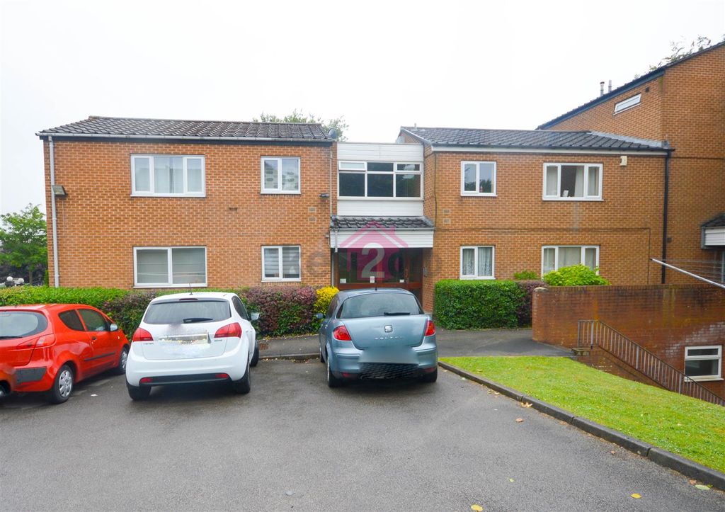 Property photo 1 of 11