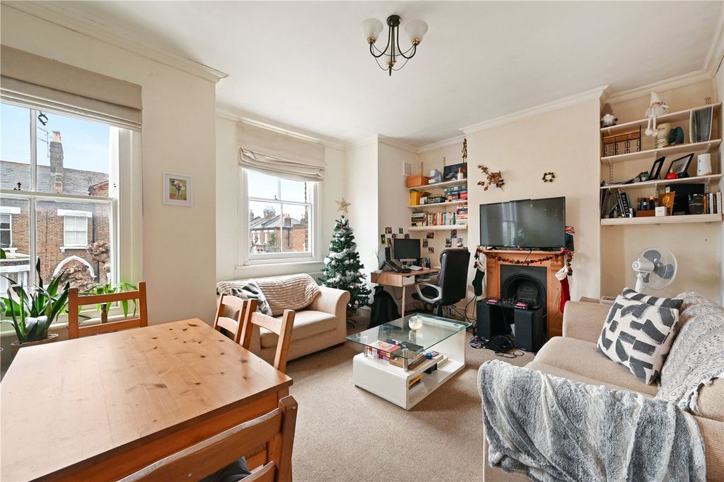 Property photo 1 of 7 Picture No. 14