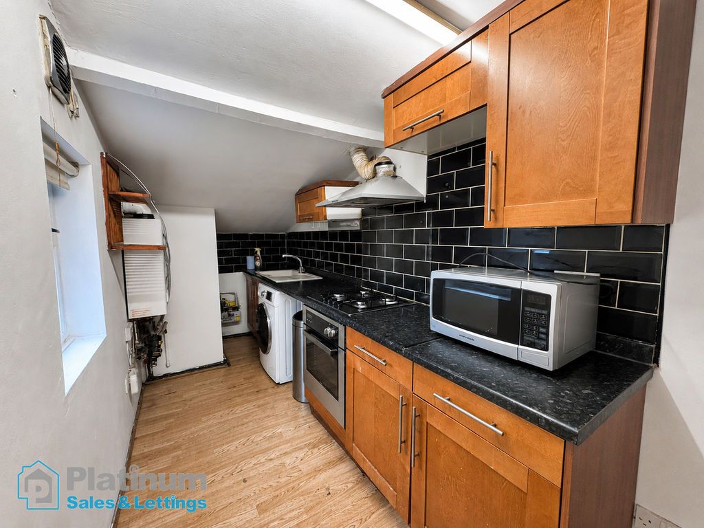 Property photo 2 of 11 Photo 10