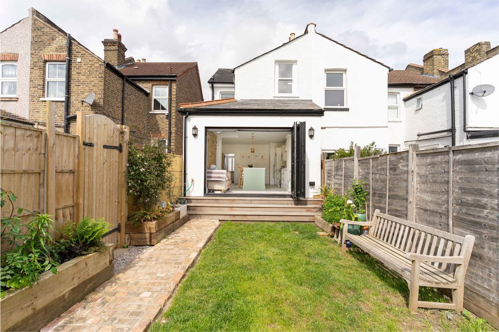 Property photo 2 of 16 Rear Garden