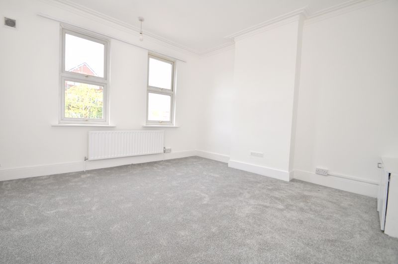 Property photo 3 of 8 Photo 2