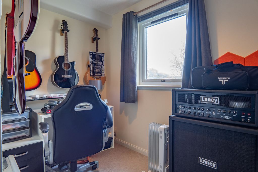 Additional image 12 of 2 bed flat for saleMurray Terrace, Inverness IV2