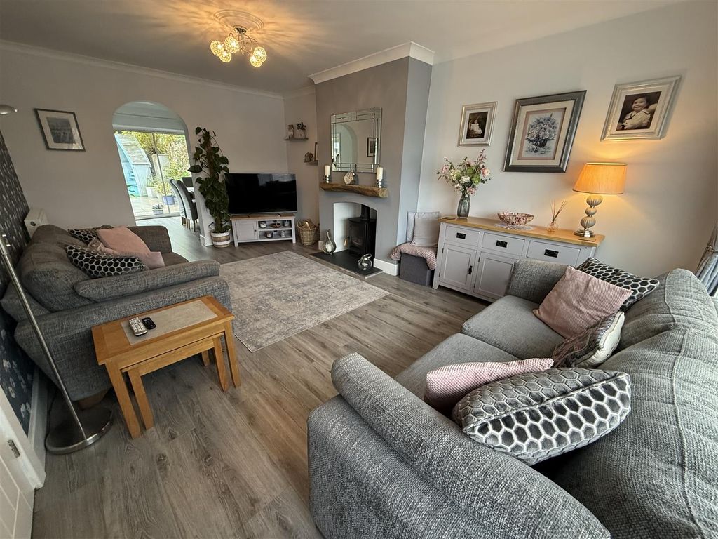 Property photo 3 of 29 Living Room